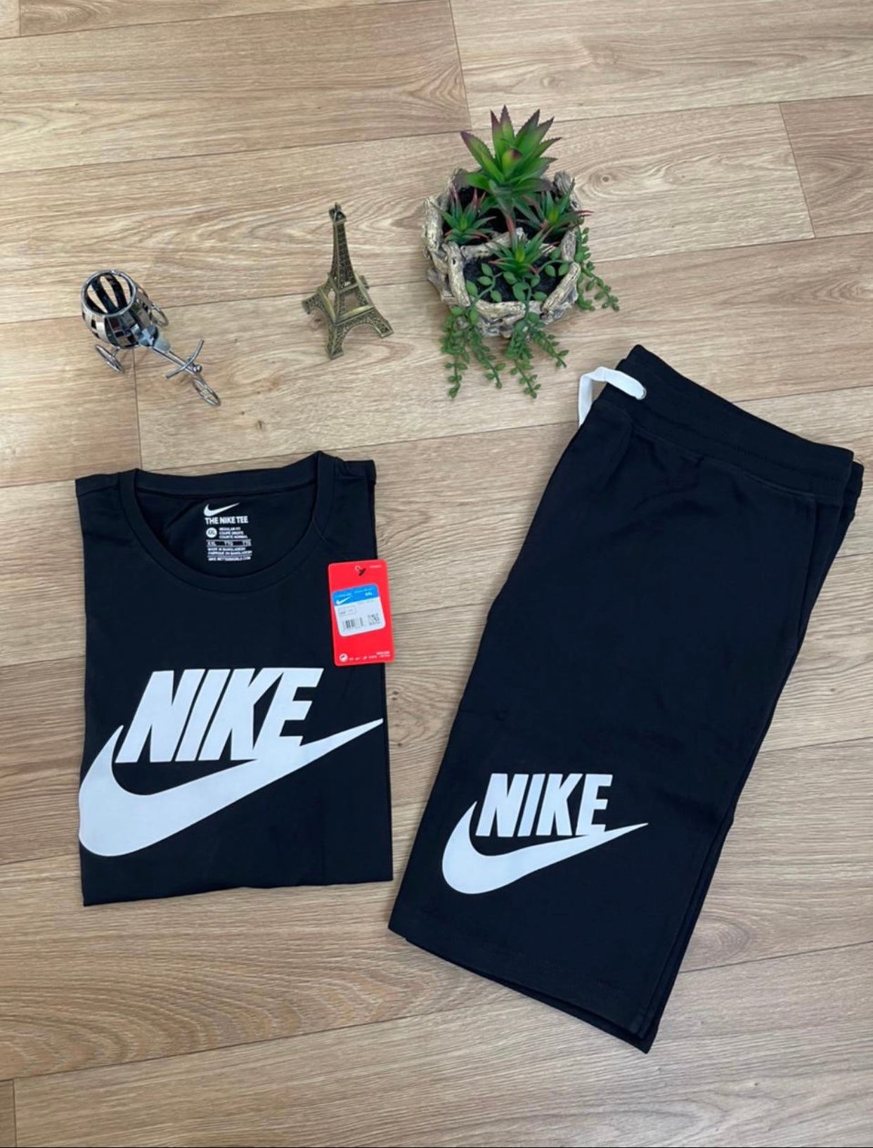 Nike two hotsell piece short set